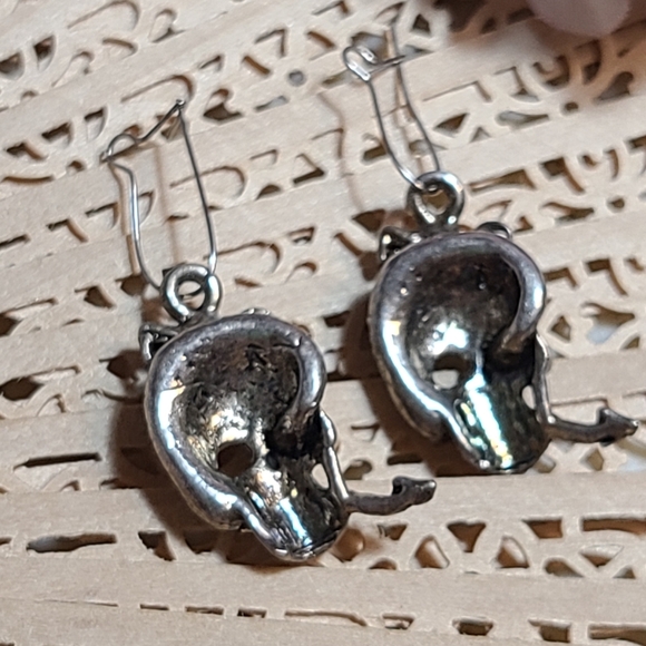 Skull Earrings for sale - Picture 6 of 10